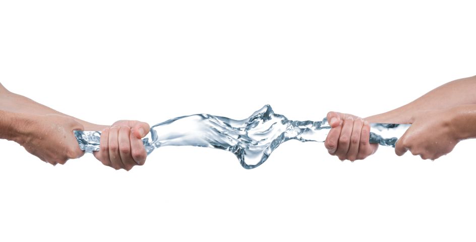 ​Bottled Water V. Water Coolers: It’s a Tug o’ War…